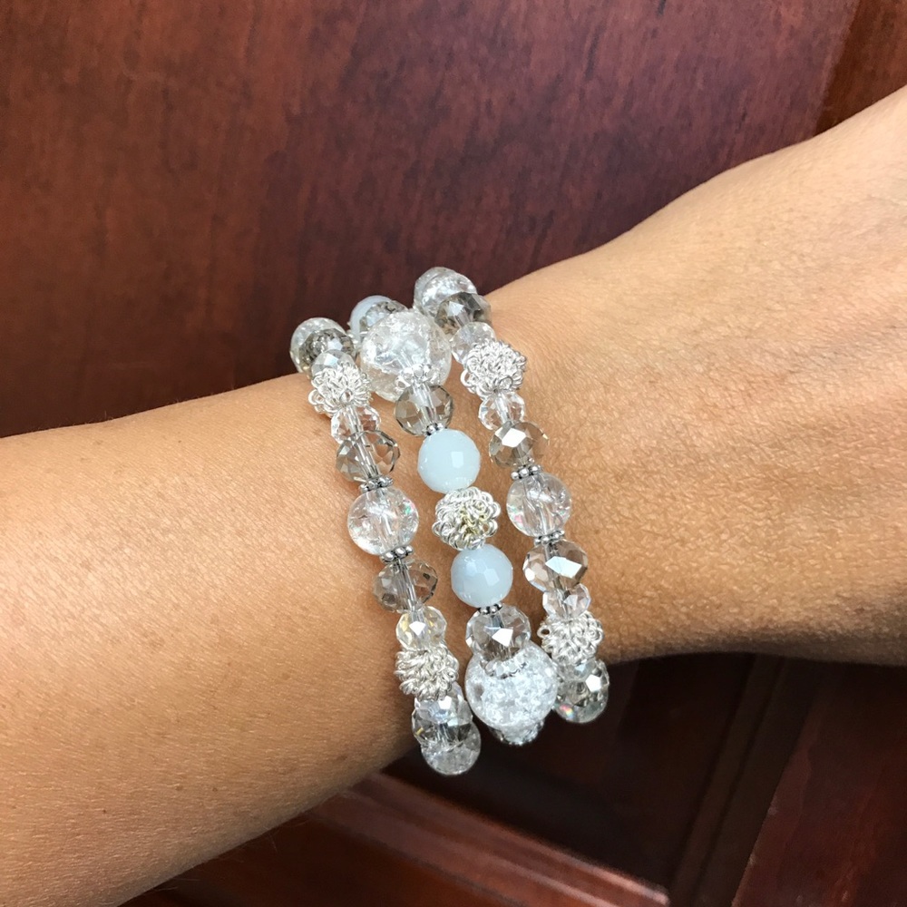 White & silver plated bracelet - Picture 4 of 6